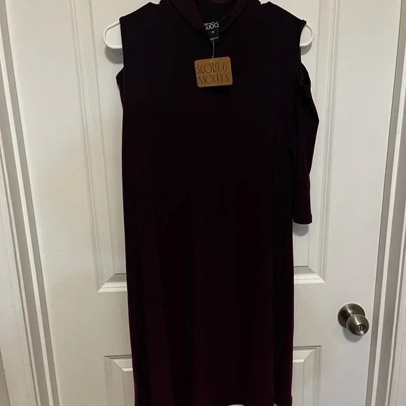 Scout and Molly Dress - Mock Neck Dress in Medium- Eggplant- NWT - Picture 5 of 8